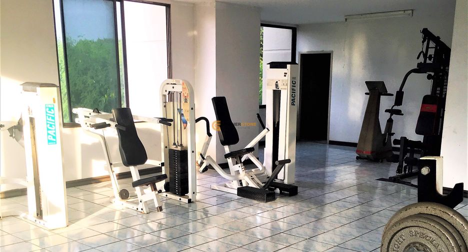 Wohnung zur Miete und zum Kauf mit 1 Zimmer in Bang Lamung, Chonburi
