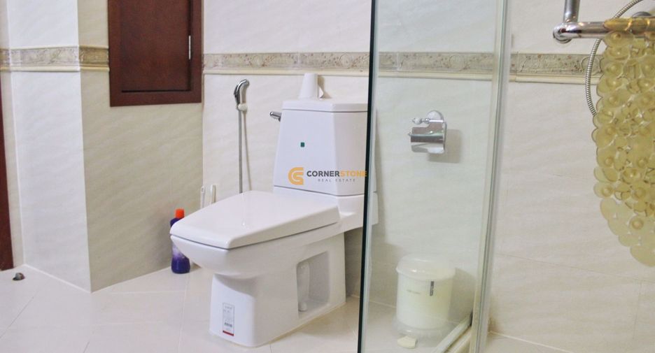 À louer et à vendre 1 chambre condo à Bang Lamung, Chonburi
