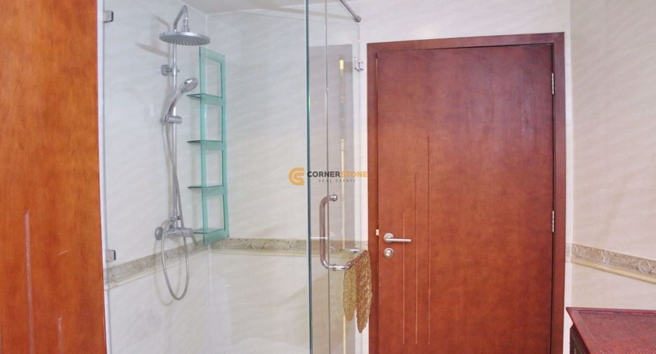 À louer et à vendre 1 chambre condo à Bang Lamung, Chonburi