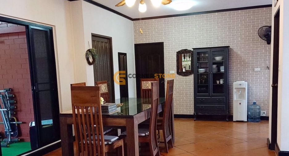 For rent and for sale 4 bedrooms house in Bang Lamung, Chonburi