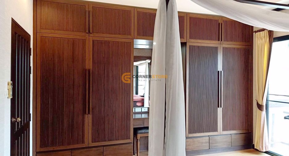 For rent and for sale 4 bedrooms house in Bang Lamung, Chonburi