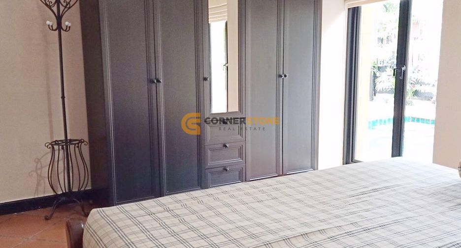 For rent and for sale 4 bedrooms house in Bang Lamung, Chonburi