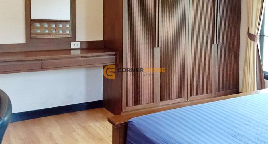 For rent and for sale 4 bedrooms house in Bang Lamung, Chonburi