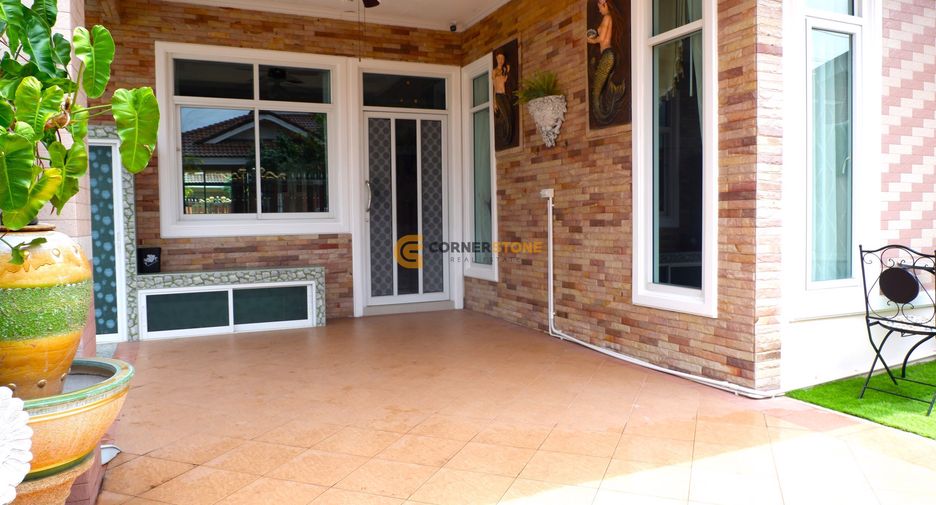 Haus zur Miete und zum Kauf mit 3 Zimmer in Bang Lamung, Chonburi