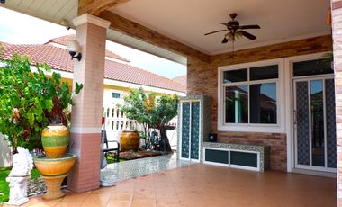 For rent そして for sale 3 ベッドルーム house in Bang Lamung, Chonburi