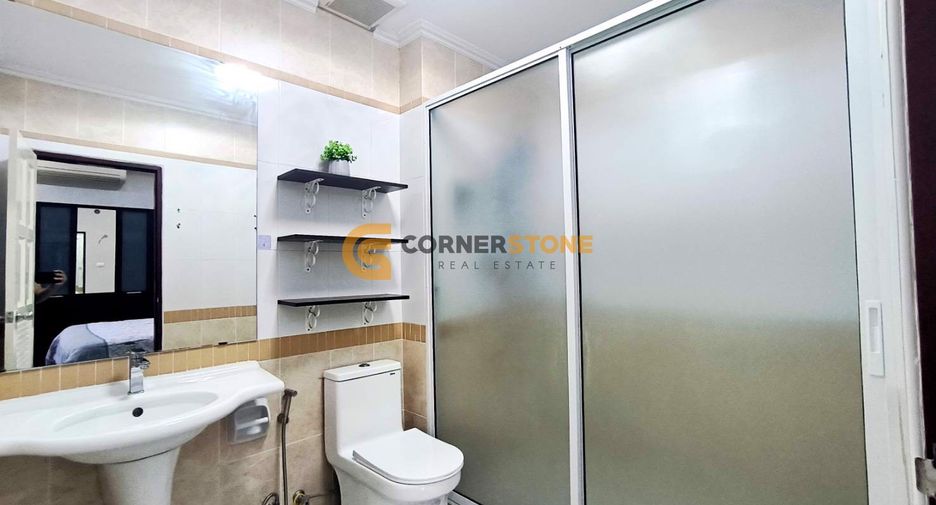 Haus zur Miete und zum Kauf mit 3 Zimmer in Bang Lamung, Chonburi