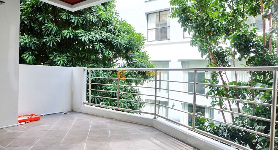 For sale 2 bedrooms condo in Jomtien, Pattaya
