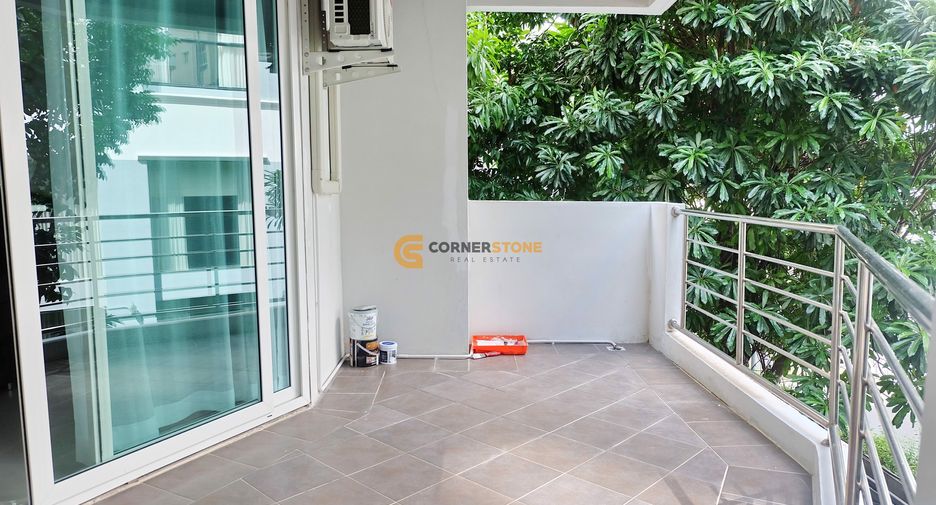 For sale 2 bedrooms condo in Jomtien, Pattaya