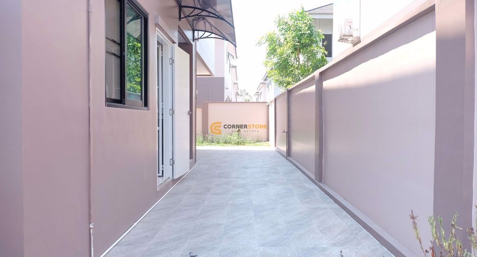 For rent そして for sale 3 ベッドルーム house in East Pattaya, Pattaya