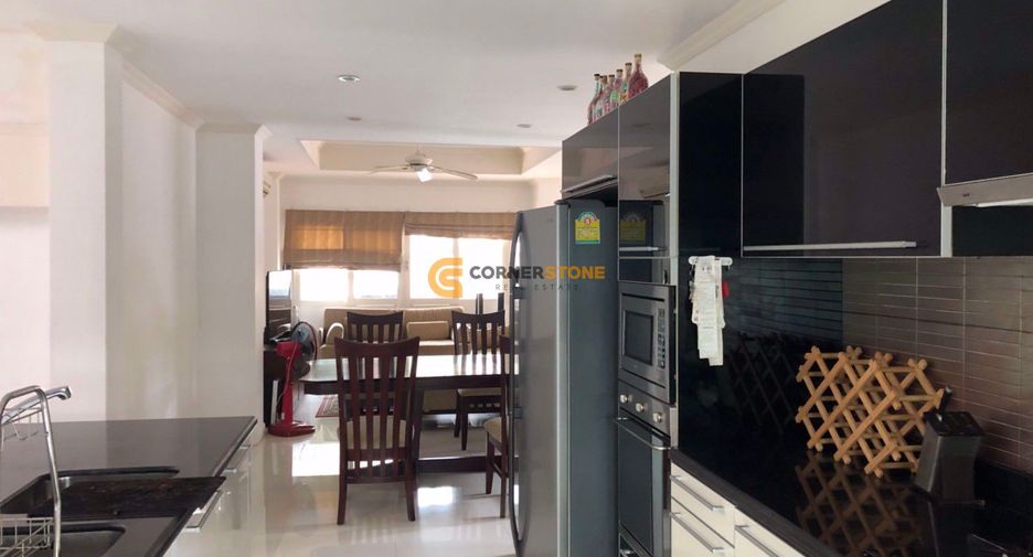 For rent and for sale 4 bedrooms house in Bang Lamung, Chonburi