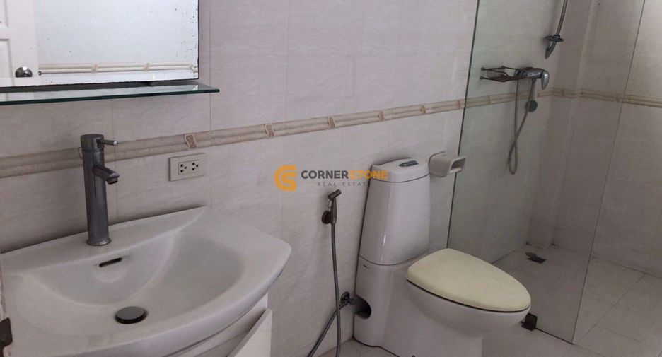 For rent and for sale 4 bedrooms house in Bang Lamung, Chonburi