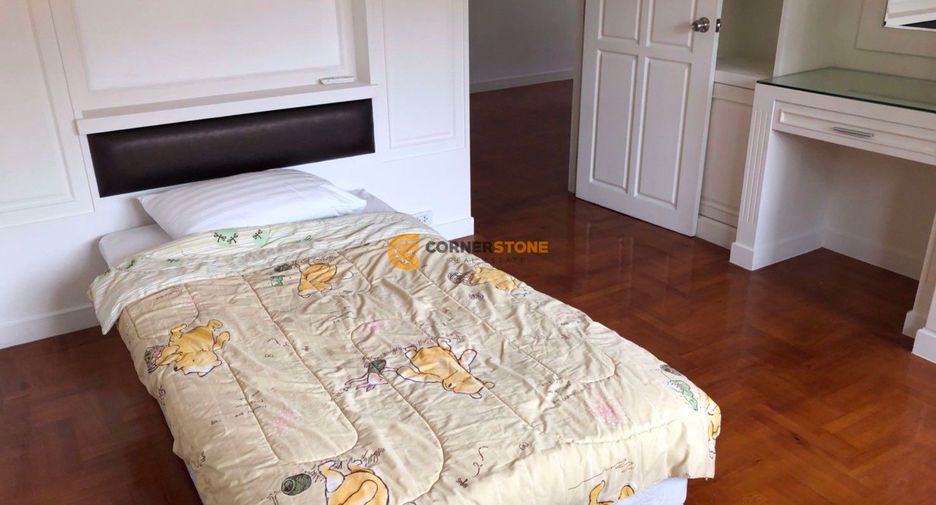 For rent and for sale 4 bedrooms house in Bang Lamung, Chonburi