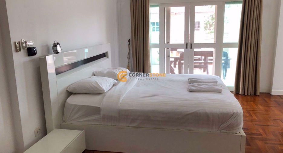 For rent and for sale 4 bedrooms house in Bang Lamung, Chonburi