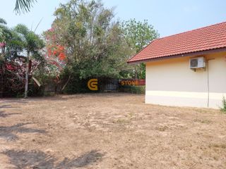 Haus zur Miete und zum Kauf mit 3 Zimmer in Bang Lamung, Chonburi