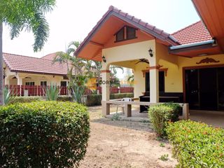 Haus zur Miete und zum Kauf mit 3 Zimmer in Bang Lamung, Chonburi