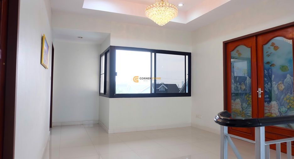 For rent and for sale 5 bedrooms house in Bang Lamung, Chonburi