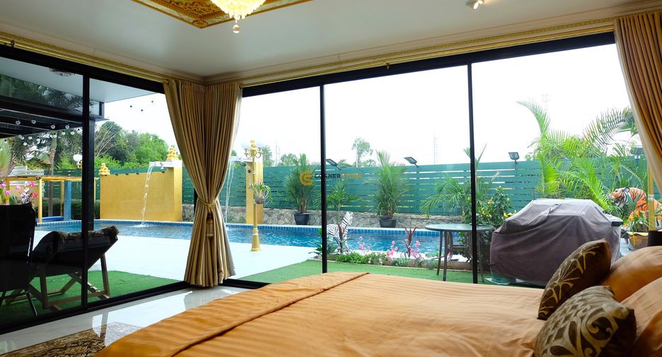 For rent and for sale 5 bedrooms house in Bang Lamung, Chonburi