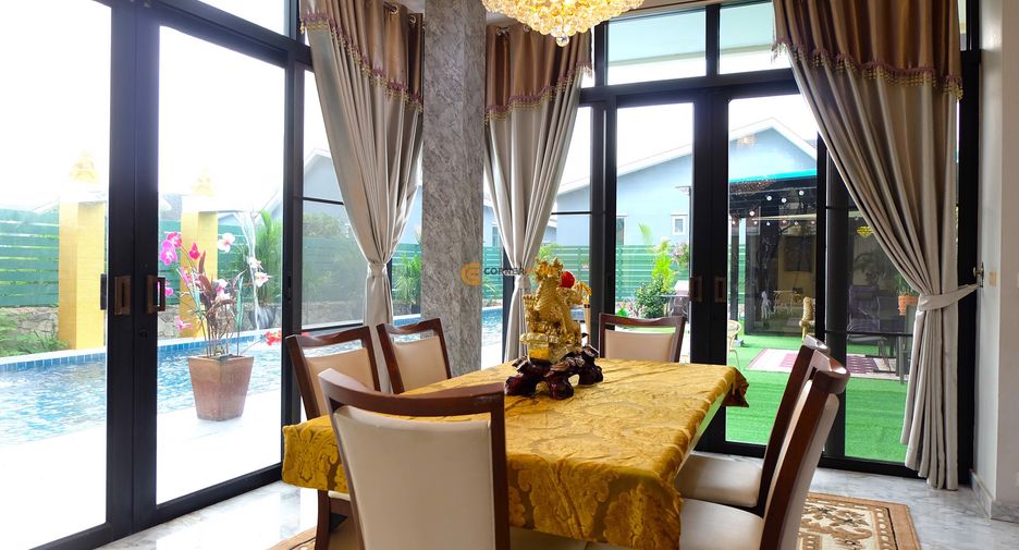For rent and for sale 5 bedrooms house in Bang Lamung, Chonburi
