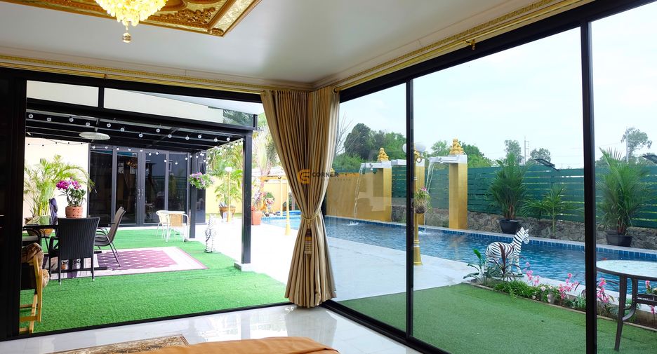 For rent and for sale 5 bedrooms house in Bang Lamung, Chonburi