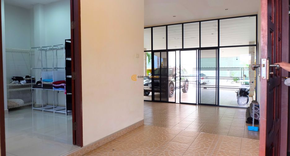For rent and for sale 5 bedrooms house in Bang Lamung, Chonburi