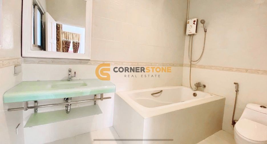 For rent and for sale 3 bedrooms house in East Pattaya, Pattaya
