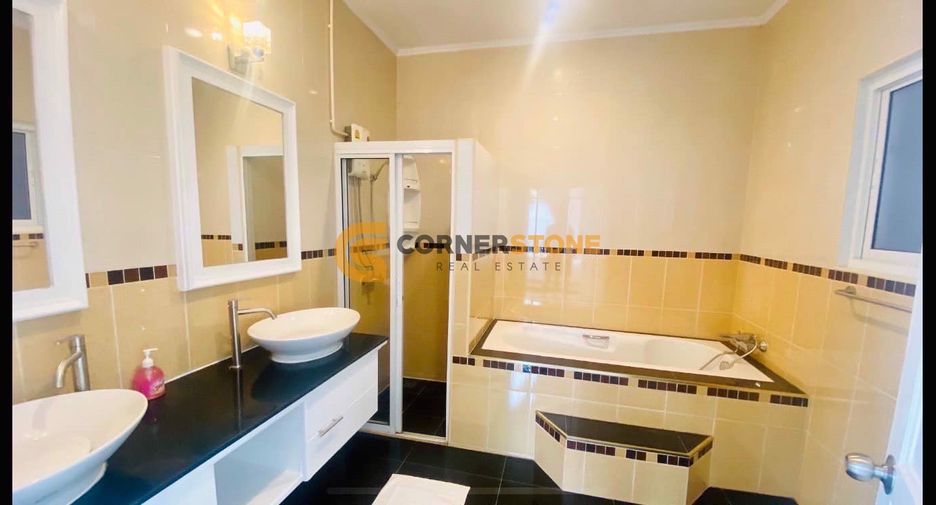 For rent and for sale 3 bedrooms house in East Pattaya, Pattaya