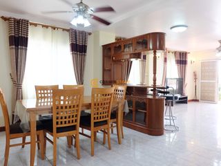 Haus zur Miete und zum Kauf mit 3 Zimmer in Bang Lamung, Chonburi