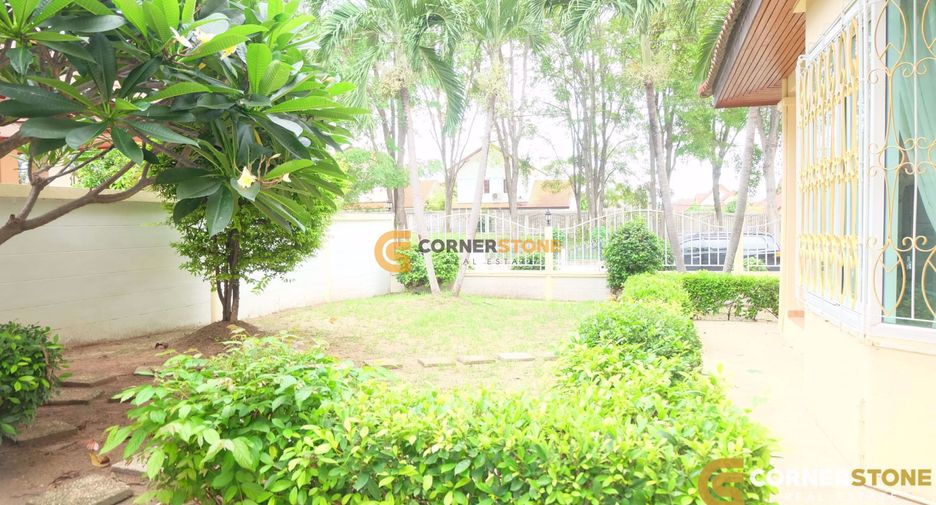 For rent and for sale 3 bedrooms house in Bang Lamung, Chonburi