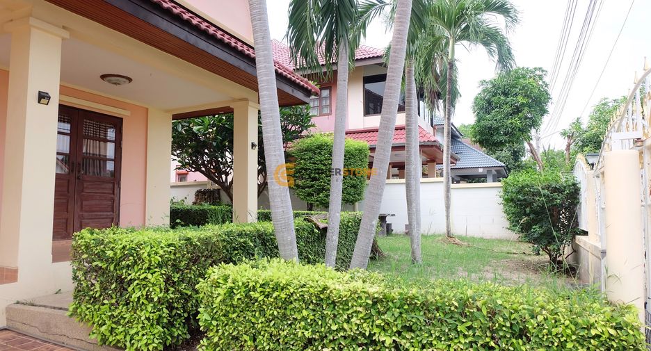 For rent and for sale 3 bedrooms house in Bang Lamung, Chonburi