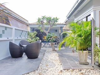 For rent and for sale 3 bedrooms house in Bang Lamung, Chonburi
