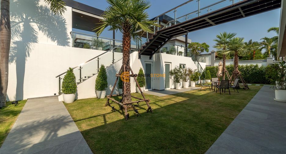 For sale 6 bedrooms house in Bang Lamung, Chonburi