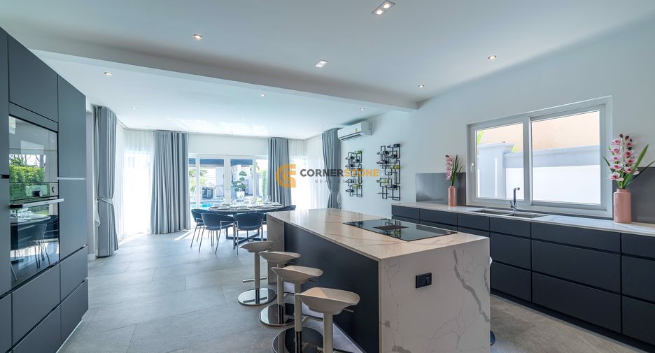 For sale 6 bedrooms house in Bang Lamung, Chonburi