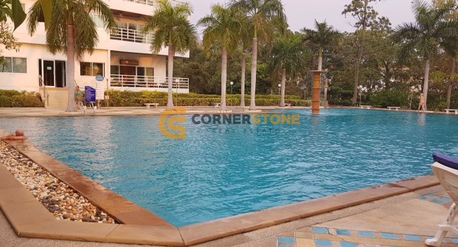 Condo en alquiler y en venta de 1 habitaciones en Pratumnak, Pattaya