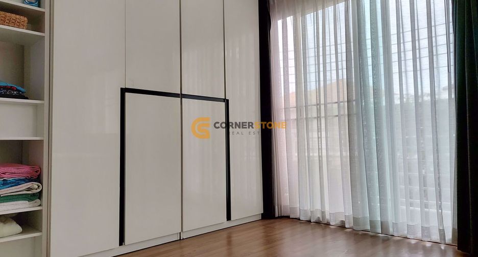 Casa en alquiler y en venta de 3 habitaciones en Bang Lamung, Chonburi