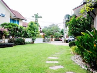 À louer et à vendre 4 chambres maison à Bang Lamung, Chonburi