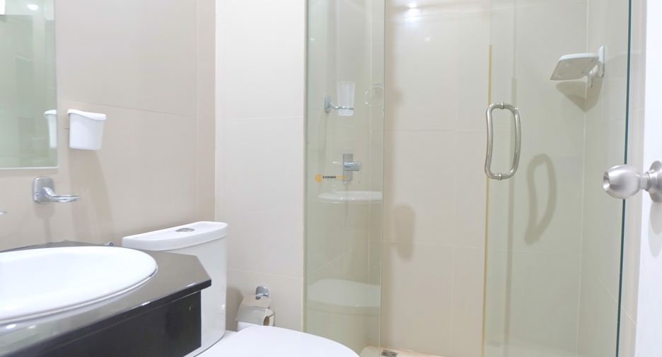 For rent and for sale 1 bed condo in Bang Lamung, Chonburi
