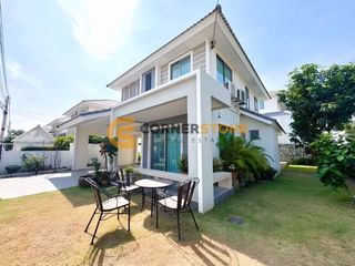 Haus zur Miete und zum Kauf mit 3 Zimmer in Si Racha, Chonburi