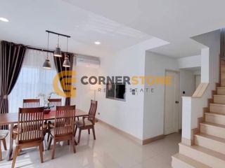 Haus zur Miete und zum Kauf mit 3 Zimmer in Si Racha, Chonburi