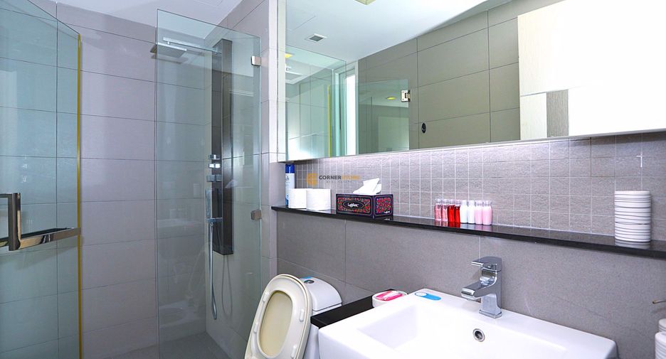 À louer et à vendre 3 chambres condo à Bang Lamung, Chonburi
