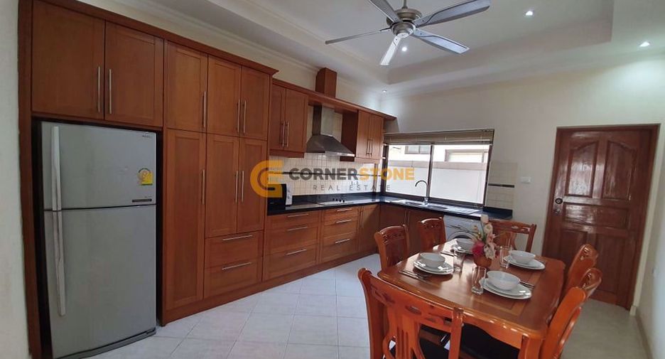 出租 和 出售 3 卧室 独立屋 在 Bang Lamung, Chon Buri