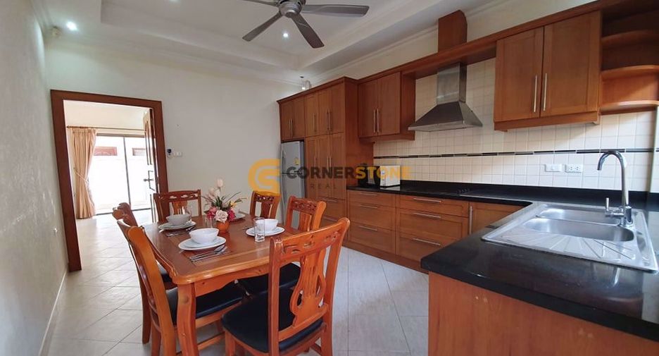 出租 和 出售 3 卧室 独立屋 在 Bang Lamung, Chon Buri