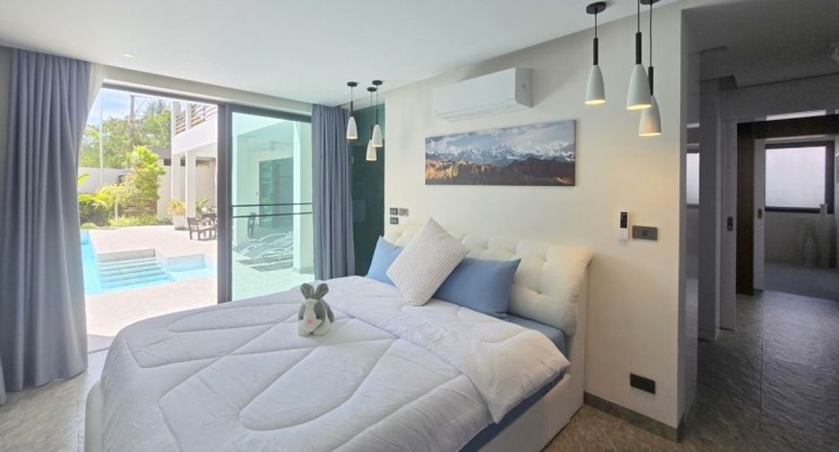 For sale 4 ベッドルーム house in Bang Lamung, Chonburi