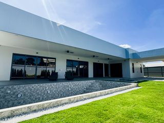 For sale 3 ベッドルーム house in Bang Lamung, Chonburi