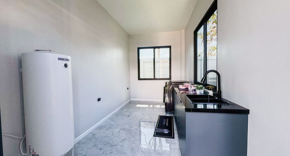 À vendre 3 chambres maison à Bang Lamung, Chonburi