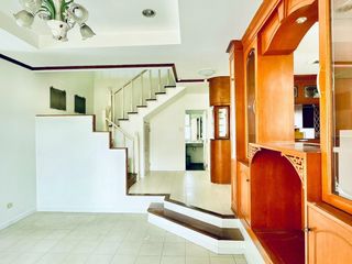 Haus zum Kauf mit 4 Zimmer in Bang Lamung, Chonburi