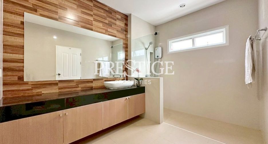 À vendre 3 chambres maison à Bang Lamung, Chonburi