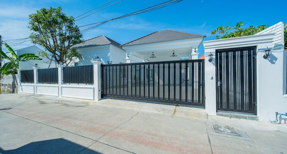 Casa en venta de 3 habitaciones en Bang Lamung, Chonburi