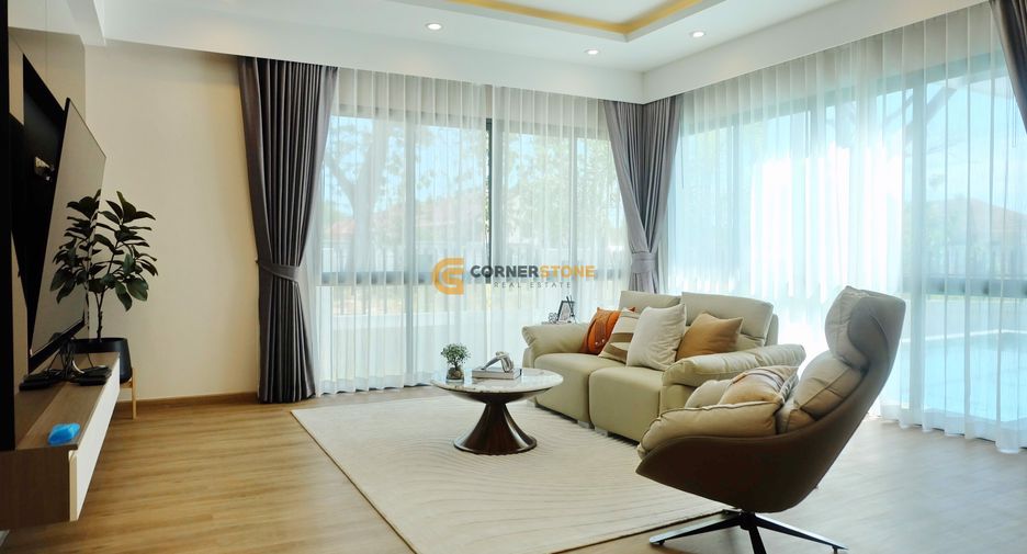 For sale 4 bedrooms house in Bang Lamung, Chonburi