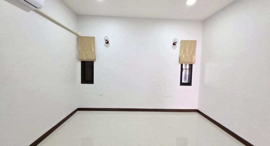 For sale 3 bedrooms house in Sattahip, Chonburi