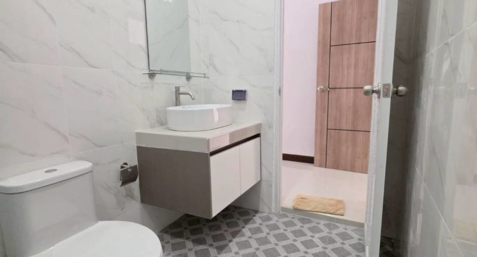For sale 3 bedrooms house in Sattahip, Chonburi